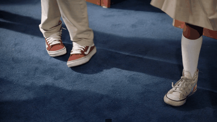 a1b433a3-e700-4c8d-a12e-336565e57d32.gif