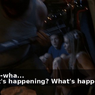 - Wha--wha... - What's happening? What's happening?